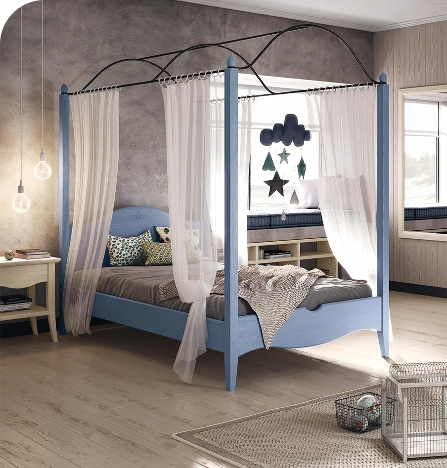 letto-a-baldacchino-in-legno